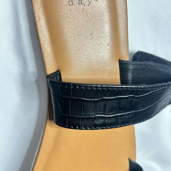 A New Day Black and Tan Double-Strap Sandals - Picture 5 of 9